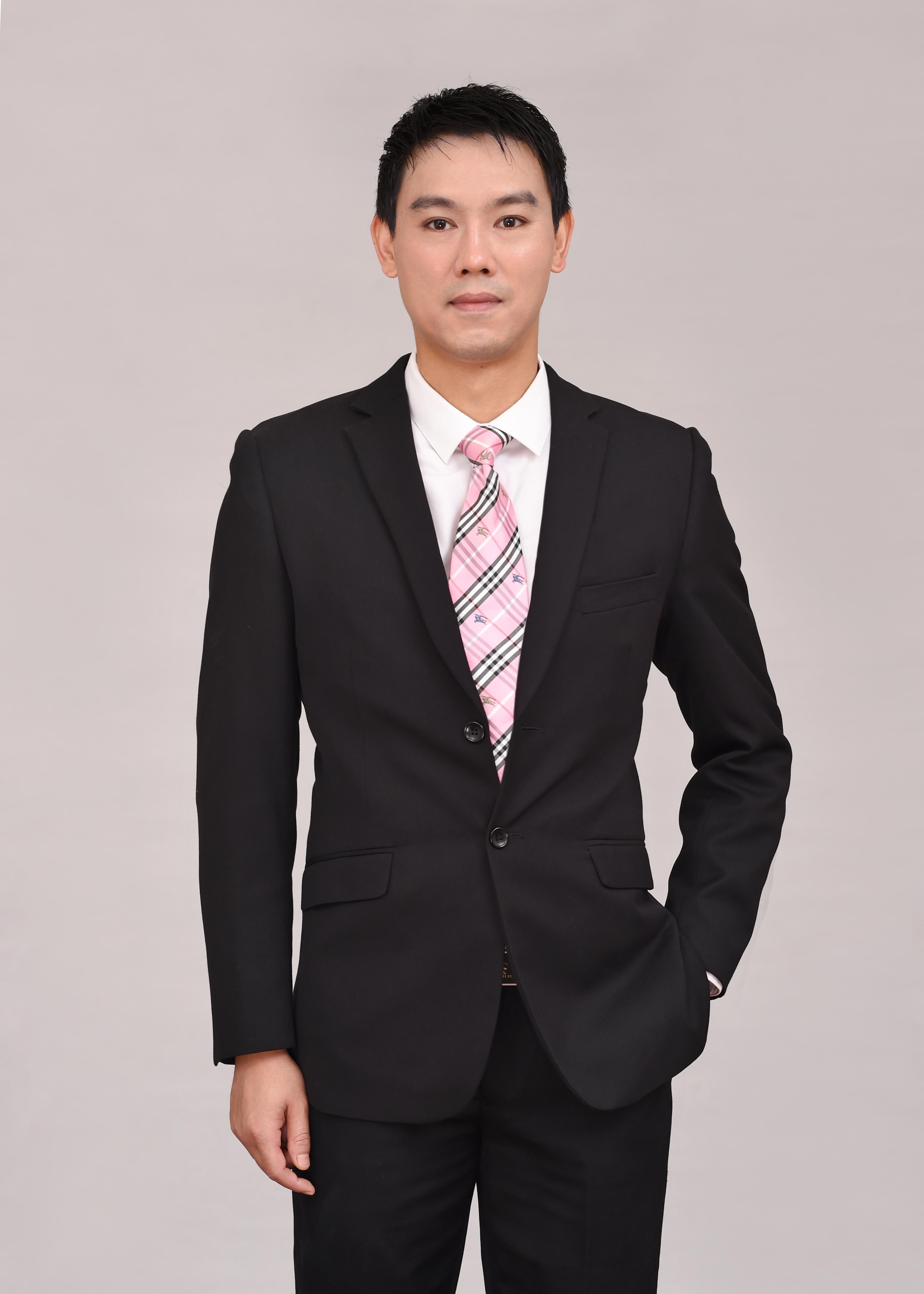 叶素华 摄影指导总监